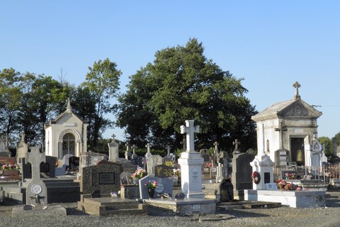 Cimetière St Laurs 1